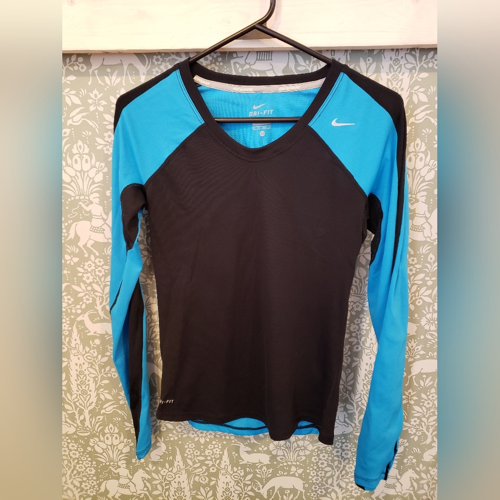 Nike Running Dri-Fit Long Sleeve Shirt